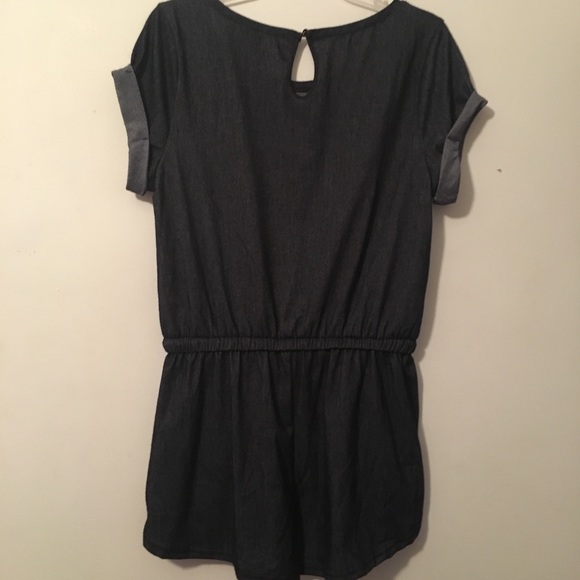 Romper - Picture 2 of 5